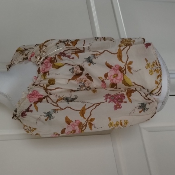 Telluride clothing Co. Women's medium cream floral blouse elbow sleeve - Picture 5 of 11